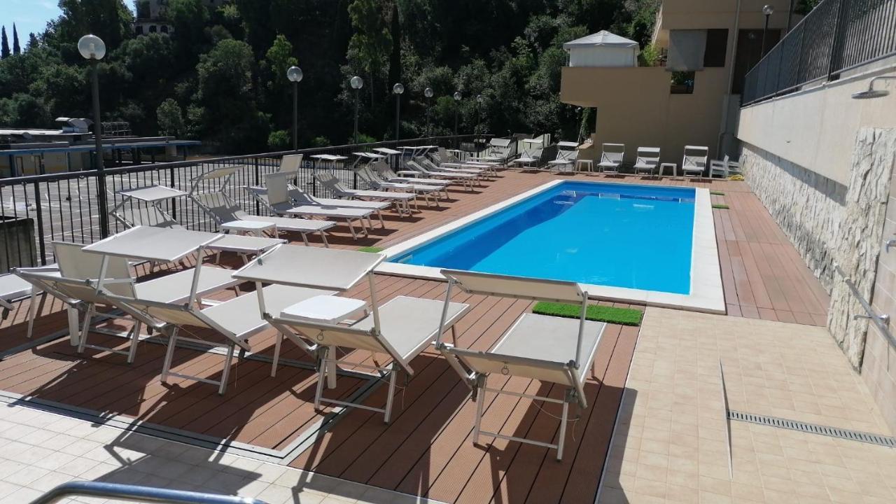 Marcandrea Apartment Таормина Екстериор снимка